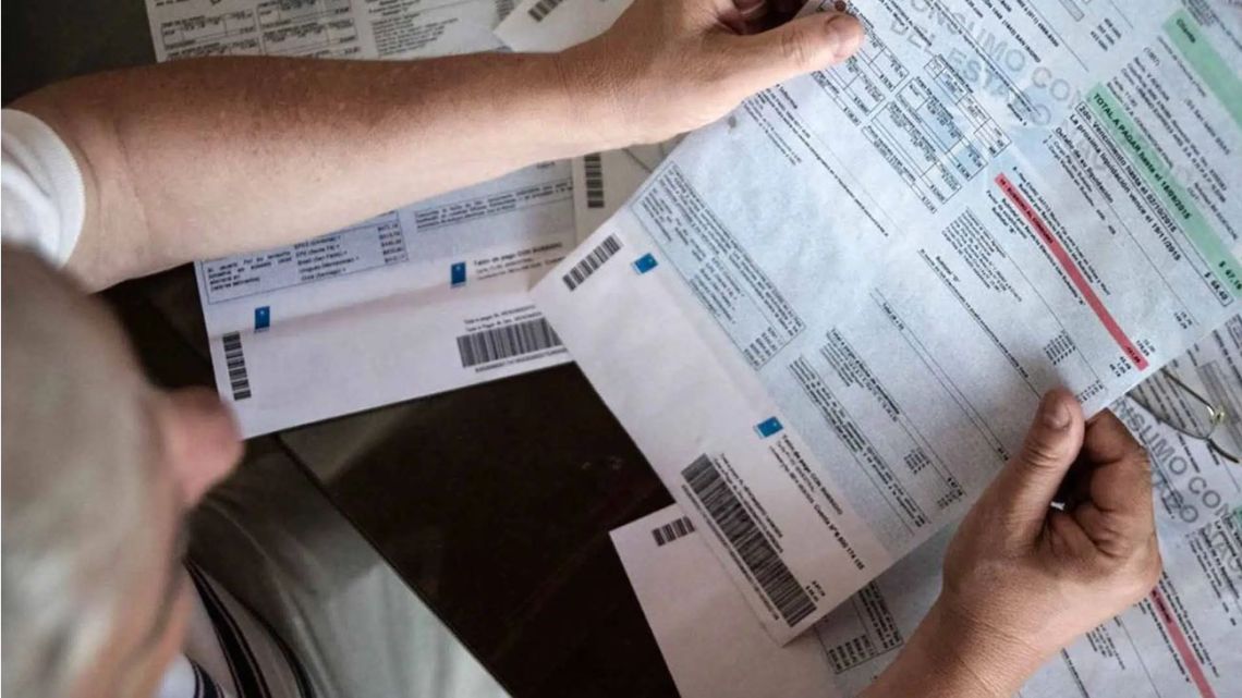 Abril trae aumentos en transporte, alquileres y servicios: impacto directo en el bolsillo