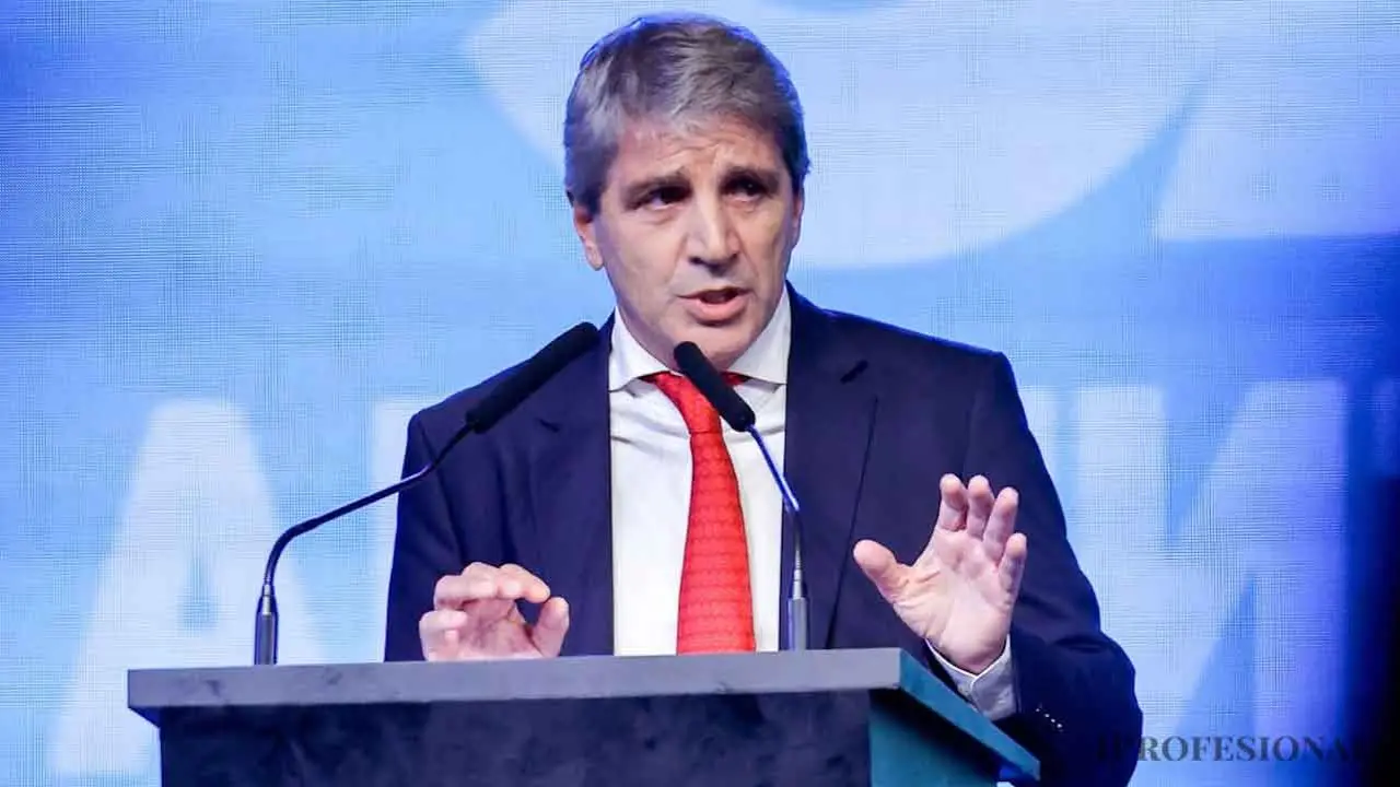 Caputo advierte inflación de marzo por encima de 3% y anticipa desaceleración en abril