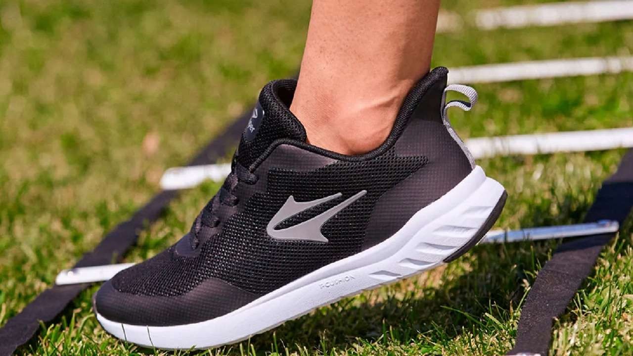 Eliminan derecho antidumping a kits de zapatillas desmontadas de China