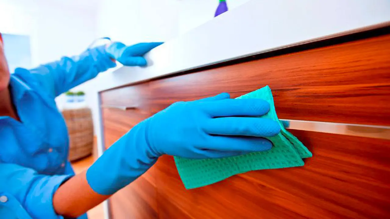 Empleo doméstico: cuánto suma el bono de $20.000 y qué cambia para empleadores