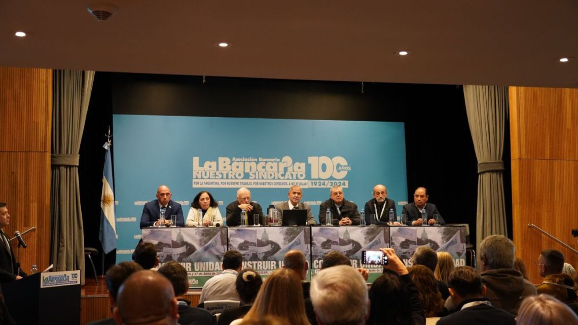 La Bancaria convoca paro en el BCRA y el Hipotecario por despidos y cierre de tesorerías