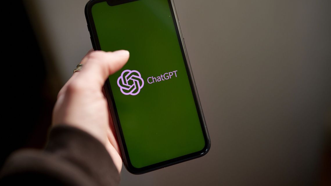 OpenAI se alía con Plaid para dar asesoría financiera personalizada