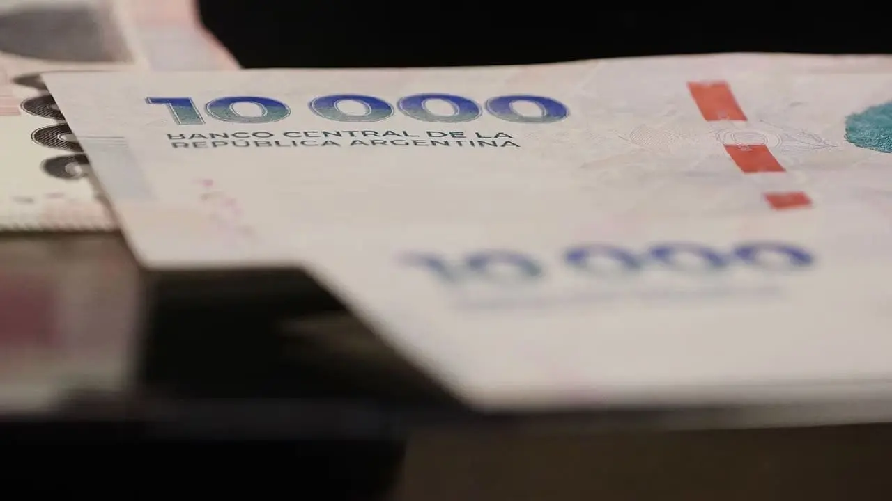 Se derrumba el plazo fijo: cuánto pagan los bancos y qué hacer con tus pesos